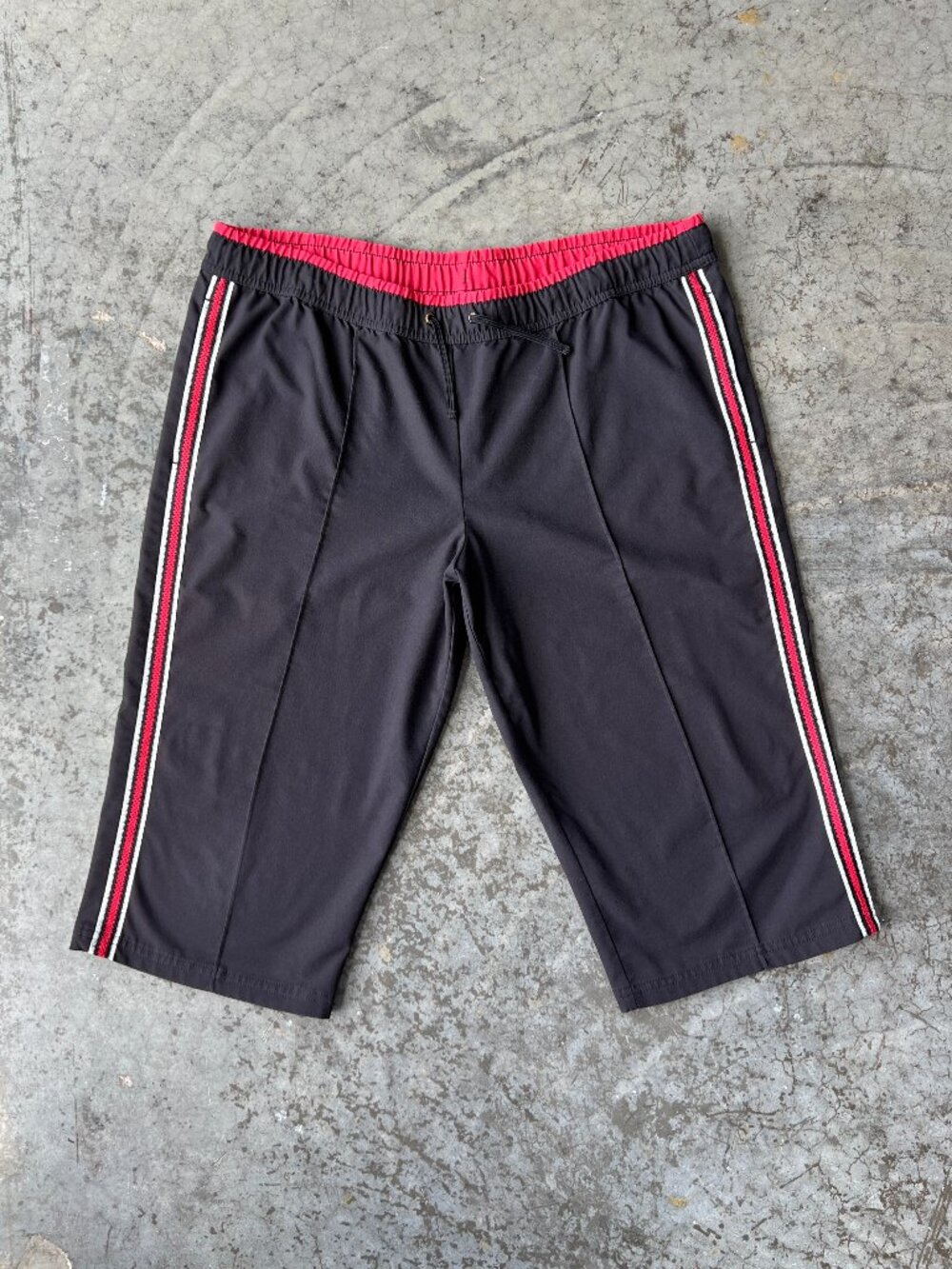 SB Active Capris Sporty Black Red Striped Crop Track Pants Comfy Petite Size PL
